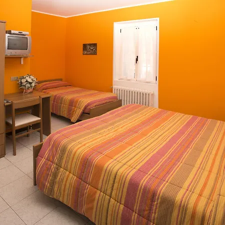 Hotel Del Mera