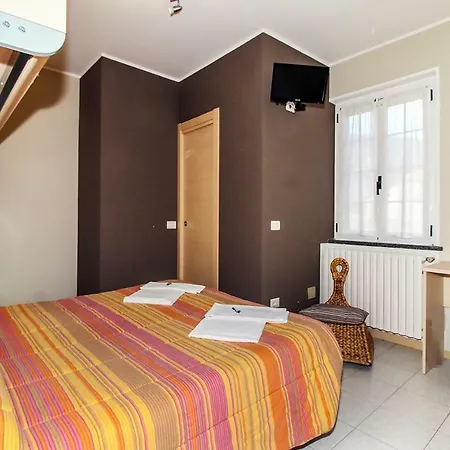 Hotel Del Mera 2*