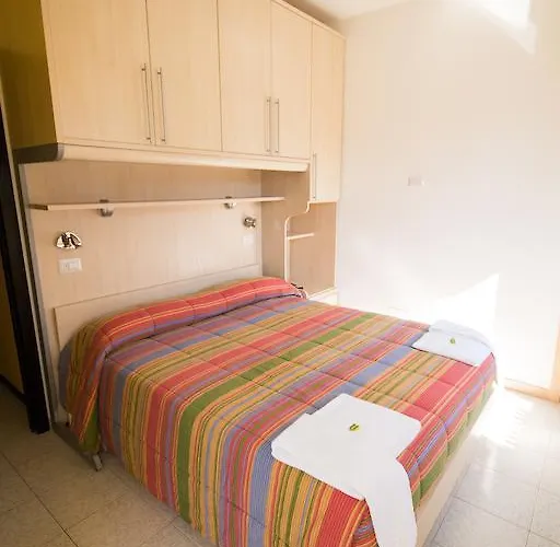 Del Mera Hotel